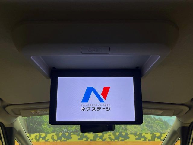 セレナ
