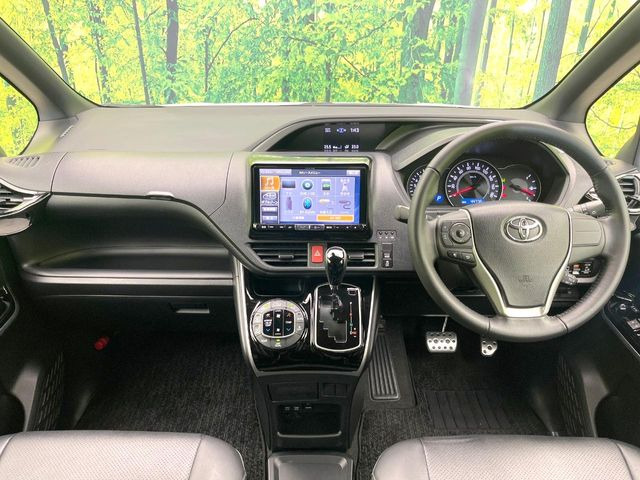 ヴォクシー2.0 ZS 煌