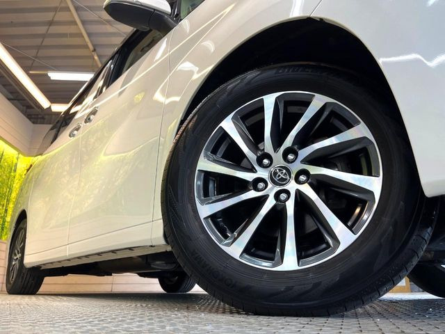 �y����17�C���`�A���~�z�C�[���z�O�ςɃ}�b�`���������A���~�z�C�[���𑕒����Ă���܂��B�e��ЊO�A���~�z�C�[����A�X�^�b�h���X�^�C�����戵�����Ă���܂��B���񂲑��k����������