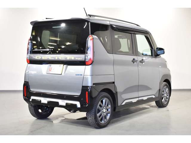 デリカミニT プレミアム 4WD