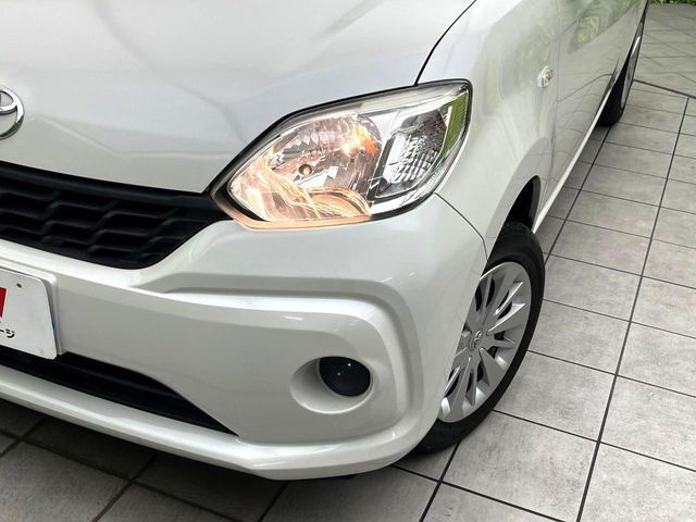 ��Ԃ�r�V���ɂ��ǍD�Ȏ��E�ň��S�ȑ��s������]�������ɂ́y���P�xLED�w�b�h���C�g�z�̎�t����������!�����̂��q�l�ɂ��D�]���������Ă���܂���