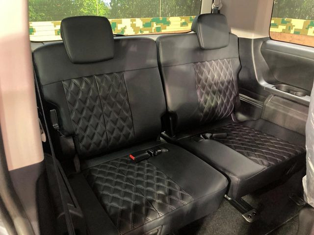 3��ڃV�[�g�͂�������ԗǍD����l�ł��������ƍ����Ē����܂��̂ŁA��l���ł̂��o���������N���N�ł��􂲉Ƒ��ŁA�C�̒m�ꂽ���ԂŁA�h���C�u�ɍs���̂��y���݂ł��ˁ�