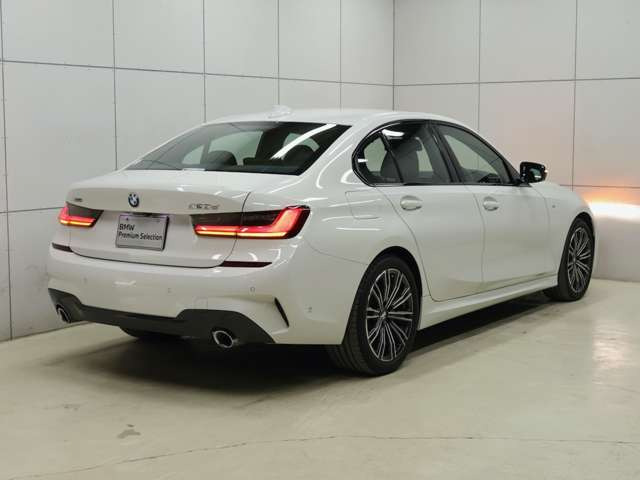3シリーズセダン320d xドライブ Mスポーツ 4WD