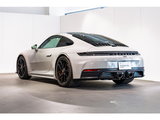 911カレラ GTS PDK
