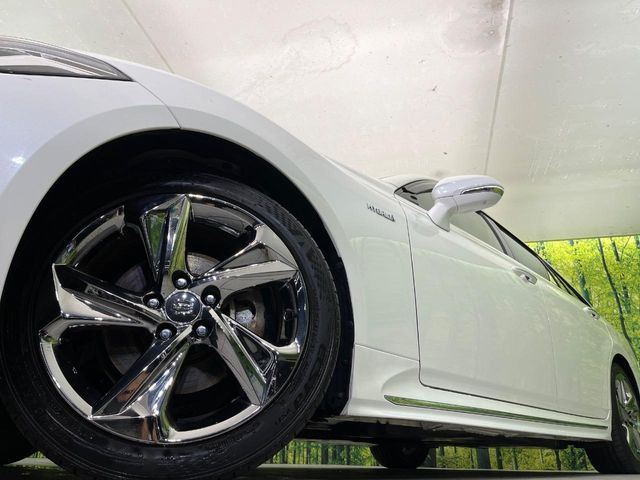 �y����18�C���`�A���~�z�C�[���z�O�ςɃ}�b�`���������A���~�z�C�[���𑕒����Ă���܂��B�e��ЊO�A���~�z�C�[����A�X�^�b�h���X�^�C�����戵�����Ă���܂��B���񂲑��k����������