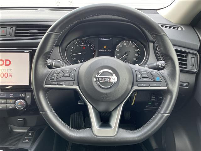 エクストレイル2.0 20Xi 4WD