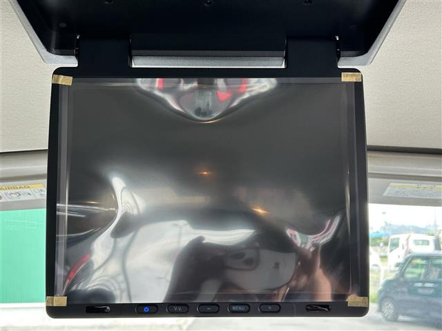 セレナ1.2 e-POWER ハイウェイスターV