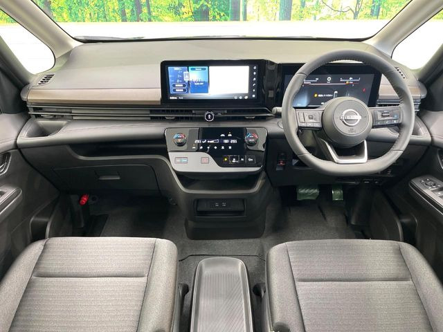 セレナ1.4 e-POWER ハイウェイスターV