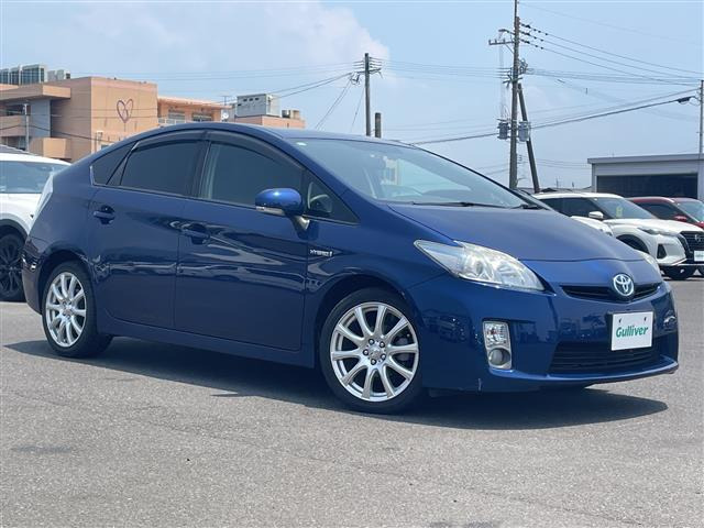 プリウス1.8 S