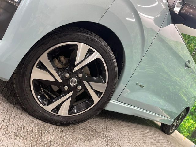 �y�����I�v�V����15�C���`�A���~�z�C�[���z�����I�v�V�����z�C�[���𑕒��B���s���\�̌���ɉ����A�O�ς����X�^�C���b�V���ɂȂ��Ă��܂��B