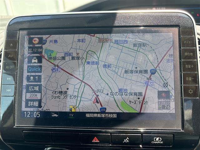 セレナ1.2 e-POWER ハイウェイスターV