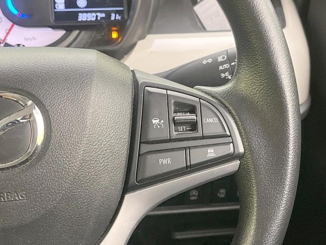 【アダプティブクルーズコントロール】高速道路での長距離走行が楽に!!自動で速度を保つクルーズコントロールが、衝突軽減システムと連携し、前方の車両を感知して車間を保つように速度調節してくれます!!