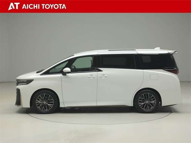 ヴェルファイアハイブリッド 2.5 Z プレミア E-Four 4WD