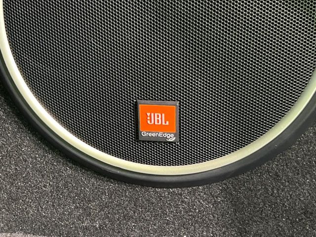 �yJBL�T�E���h�V�X�e���z���x�ȃ`���[�j���O�\�͂����ڂ���Ă���A�������ȉ��y�����y���݂��������܂���