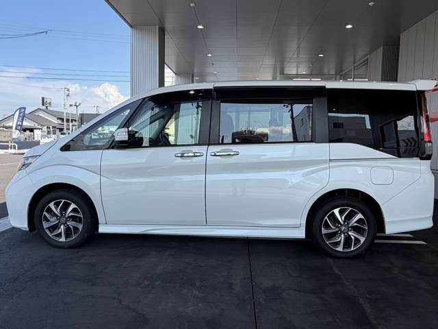 ステップワゴン1.5 スパーダ ホンダ センシング 4WD