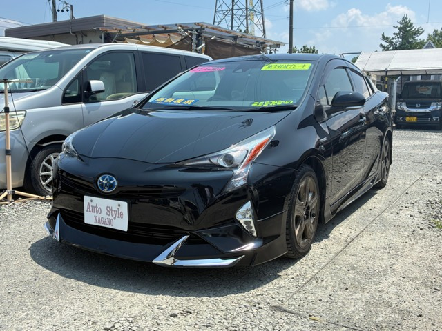 プリウス1.8 S