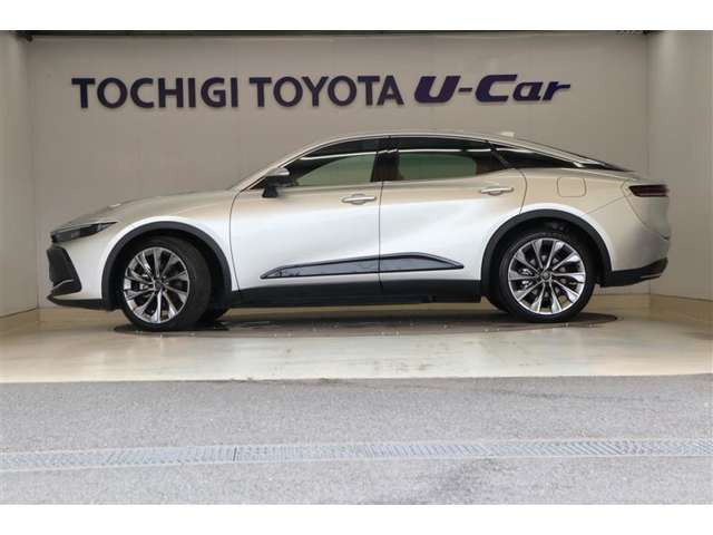 クラウンクロスオーバー2.5 G レザー パッケージ E-Four 4WD