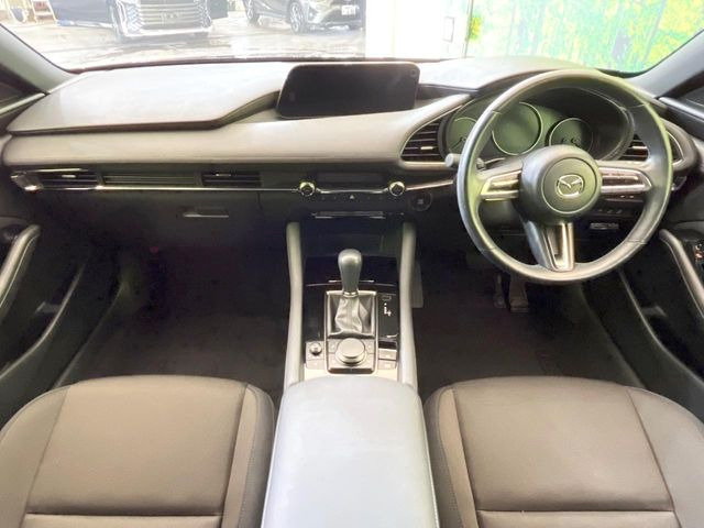 MAZDA3ファストバック1.8 XD プロアクティブ ツーリング セレクション