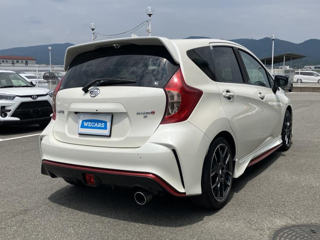 ノート1.6 NISMO S