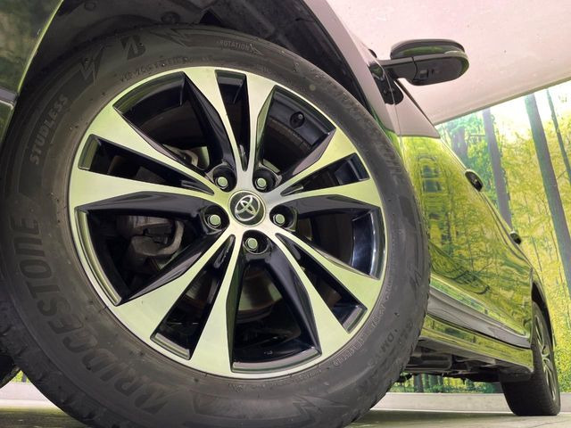 �y����16�C���`�A���~�z�C�[���z�O�ςɃ}�b�`���������A���~�z�C�[���𑕒����Ă���܂��B�e��ЊO�A���~�z�C�[����A�X�^�b�h���X�^�C�����戵�����Ă���܂��B���񂲑��k����������