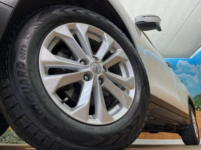 �y����17�C���`�A���~�z�C�[���z�O�ςɃ}�b�`���������A���~�z�C�[���𑕒����Ă���܂��B�e��ЊO�A���~�z�C�[����A�X�^�b�h���X�^�C�����戵�����Ă���܂��B���񂲑��k����������