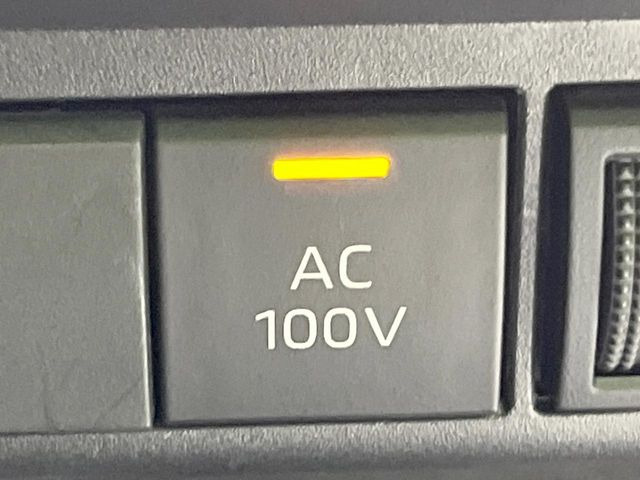 【1500Wアクセサリーコンセント】消費電力1500Wまでの家電が使えます。キャンプやスポーツ・アウトドアでのアクティビティはもちろん、災害・停電の際に大活躍♪