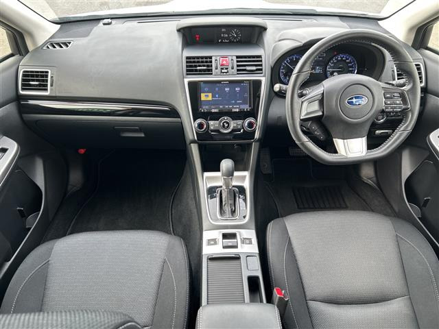 レヴォーグ1.6 GT アイサイト 4WD