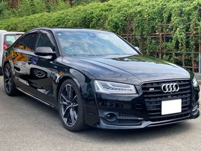 S8プラス 4WD