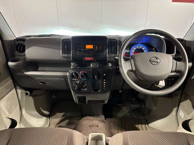 NV100クリッパーGXターボ ハイルーフ 4WD
