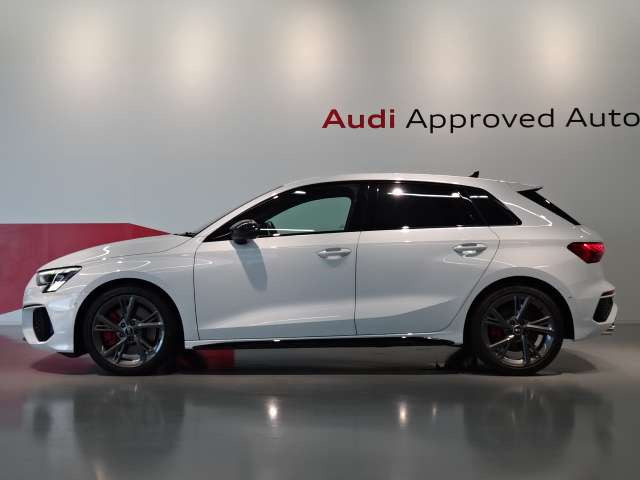 S3スポーツバック2.0 4WD