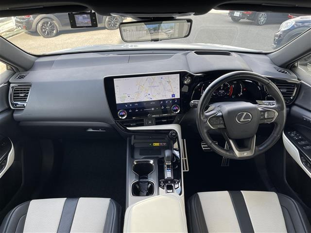 NX350 Fスポーツ 4WD