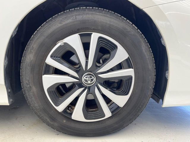 �y�����A���~�z�C�[���z�O�ςɃ}�b�`���������A���~�z�C�[���𑕒����Ă���܂��B�e��ЊO�A���~�z�C�[����A�X�^�b�h���X�^�C�����戵�����Ă���܂��B���񂲑��k����������