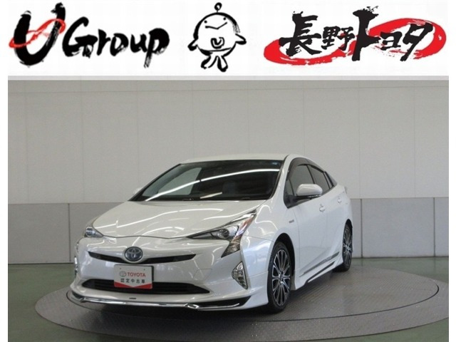 プリウス1.8 A E-Four 4WD