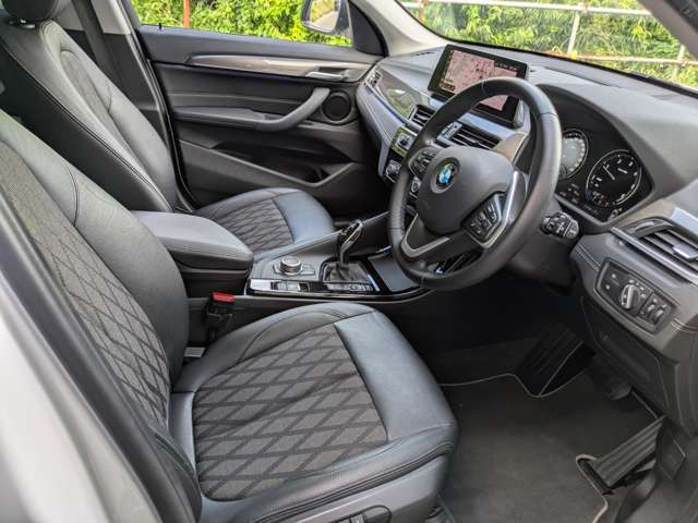 X1xドライブ 18d xライン エディション ジョイプラス 4WD