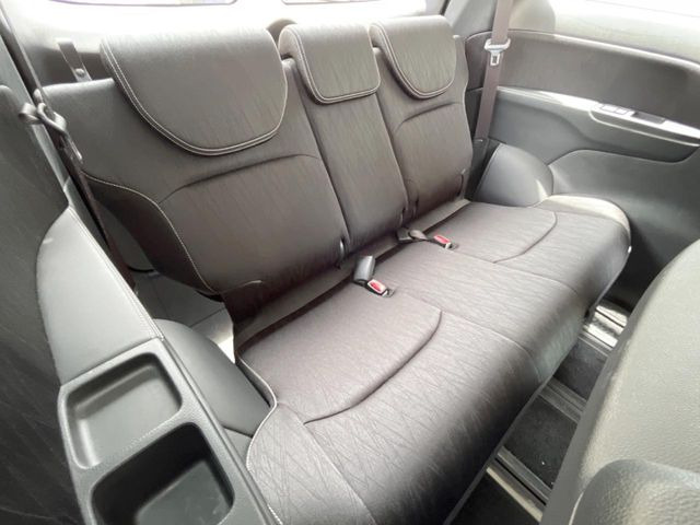 3��ڃV�[�g�͂�������ԗǍD����l�ł��������ƍ����Ē����܂��̂ŁA��l���ł̂��o���������N���N�ł��􂲉Ƒ��ŁA�C�̒m�ꂽ���ԂŁA�h���C�u�ɍs���̂��y���݂ł��ˁ�