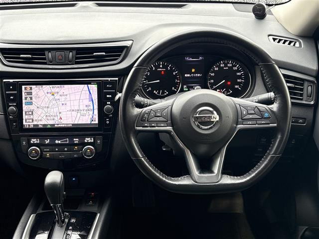エクストレイル2.0 20Xi 4WD