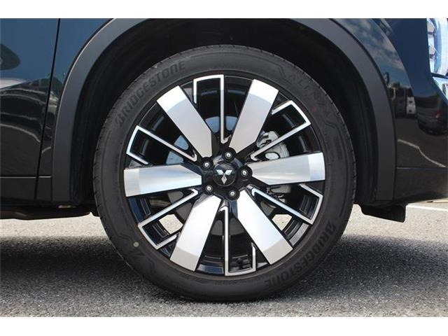 三菱 アウトランダー PHEV 2.4 P エグゼクティブ パッケージ 4WD 禁煙