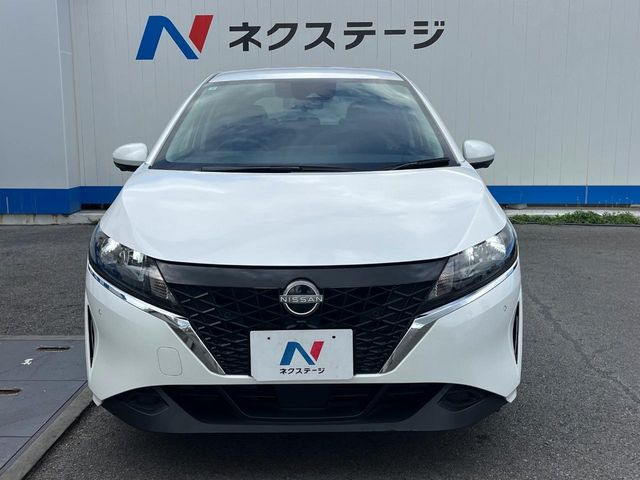 弊社では、全車『修復歴なし』のお車のみ取り扱っております。専任バイヤーによる厳選した仕入れの後、入庫後の車両チェックを行い、ネクステージが認定した高品質な中古車をご提供しております。