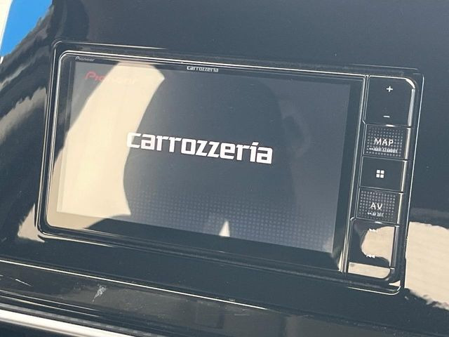 【ナビゲーション】使いやすいナビで目的地までしっかり案内してくれます。各種オーディオ再生機能も充実しており、お車の運転がさらに楽しくなります!!