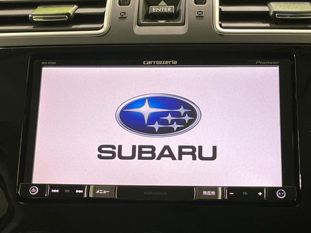 【純正ナビ】人気の純正ナビを装備しております。ナビの使いやすさはもちろん、オーディオ機能も充実!キャンプや旅行はもちろん、通勤や買い物など普段のドライブも楽しくなるはず♪