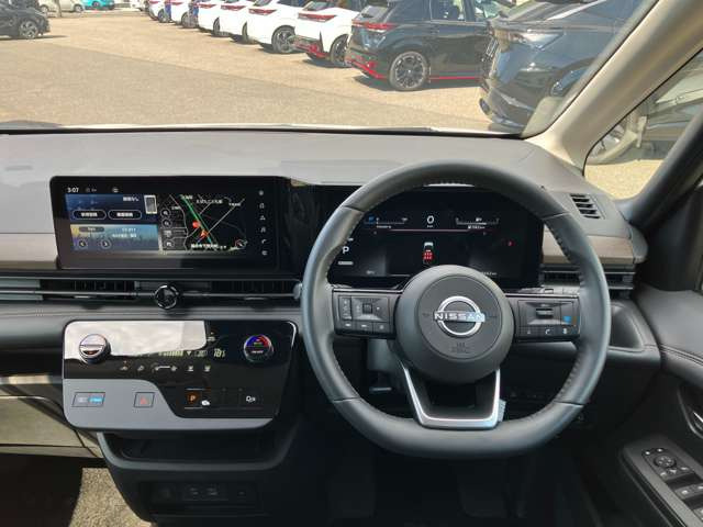 セレナ1.4 e-POWER ハイウェイスターV