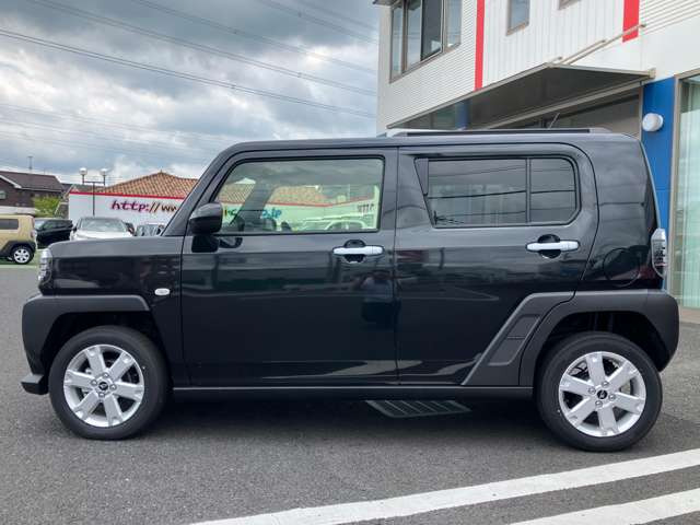 �L���C�Ȃ����ɕ��Ђ̃{�f�B�R�[�e�B���O���I�X�X���ł���LUXIA�{�f�B�K���X�R�[�e�B���O�́A�d�����K���X�R�[�e�B���O�ł��B�{�f�B�ɋ��łȃK���X�햌���`�����邱�ƂŁA�G���K���g�ȃK���X����𐶂ݏo���܂��B