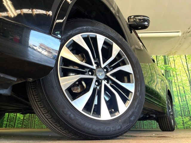 �y�����A���~�z�C�[���z�O�ςɃ}�b�`���������A���~�z�C�[���𑕒����Ă���܂��B�e��ЊO�A���~�z�C�[����A�X�^�b�h���X�^�C�����戵�����Ă���܂��B���񂲑��k����������
