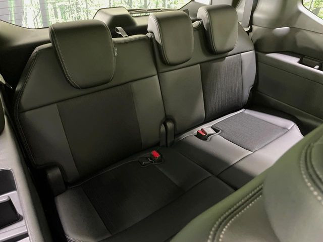 3��ڃV�[�g�͂�������ԗǍD����l�ł��������ƍ����Ē����܂��̂ŁA��l���ł̂��o���������N���N�ł��􂲉Ƒ��ŁA�C�̒m�ꂽ���ԂŁA�h���C�u�ɍs���̂��y���݂ł��ˁ�