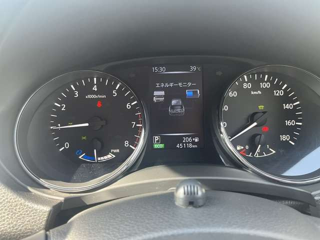 エクストレイル2.0 20Xi ハイブリッド 4WD