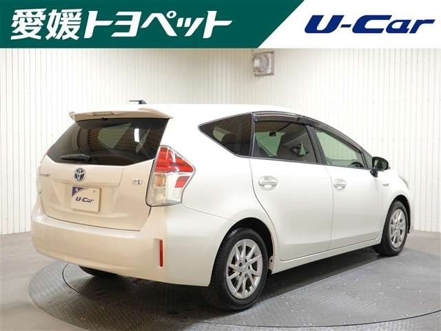プリウスα1.8 S チューンブラックII