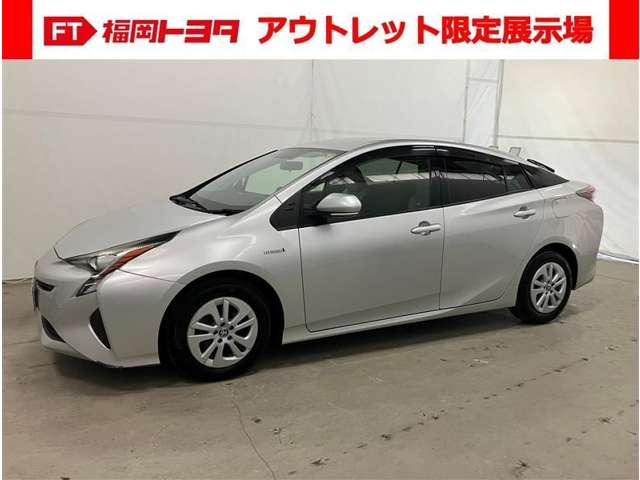 プリウス1.8 S
