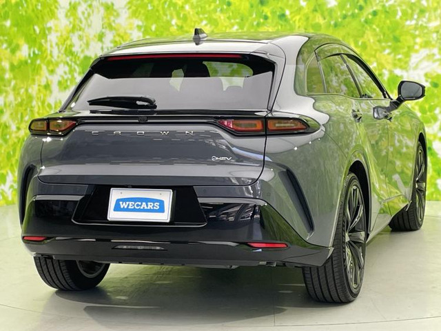 クラウンスポーツ2.5 Z E-Four 4WD