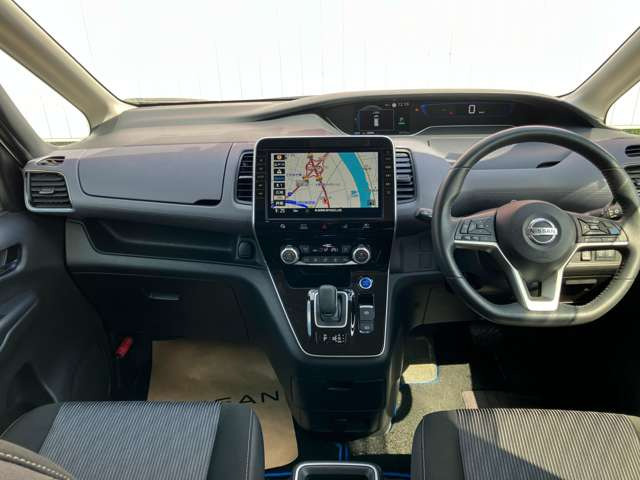 セレナ1.2 e-POWER ハイウェイスターV