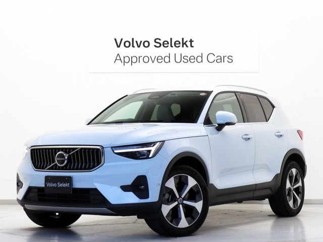 XC40ウルトラ B4 AWD 4WD